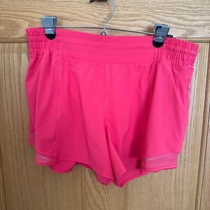 Lululemon Hotty Hot shorts